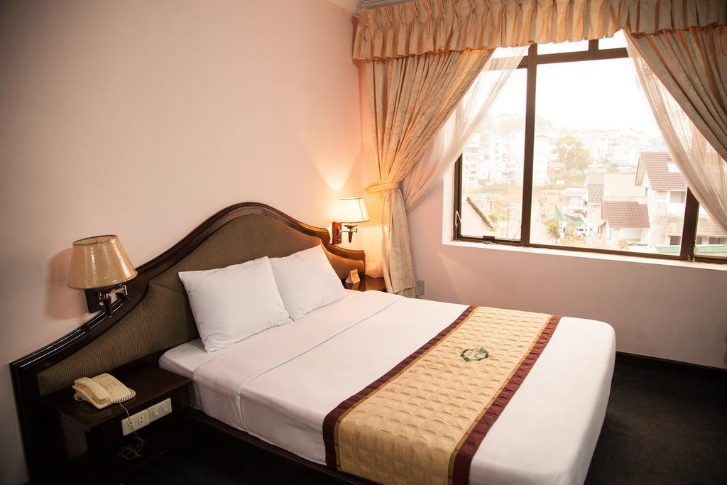 Golf 1 Hotel 달랏 외부 사진