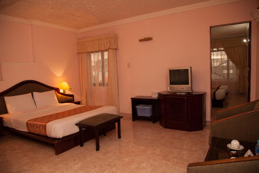 Golf 1 Hotel 달랏 객실 사진